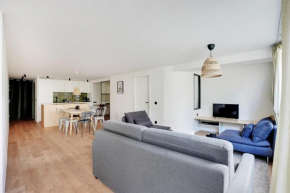 Appartement équipé - Parking - Proche commerces
